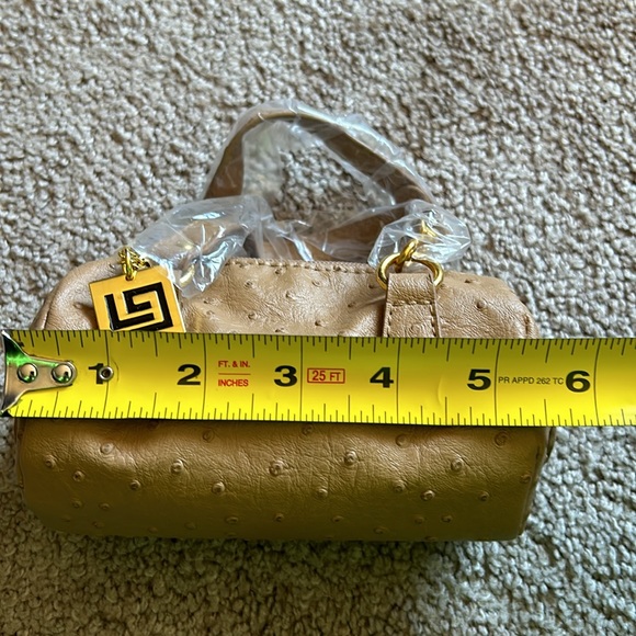 Lori Greiner mini purse. - Picture 4 of 6